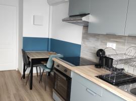 appartement en Vendée, près de circuits de rando, vélo et d'un des plus beaux villages de France，位于Cheffois的酒店