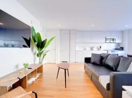 Modern Apartment W Easy Access to DC Landmarks