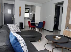 Cityscape J3, 2 Bedrooms, 2 Queen Beds，位于哈博罗内的酒店