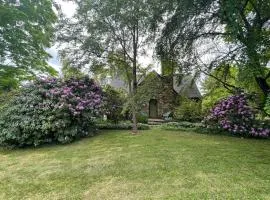 Asheville Urban Farmhouse Entire Home 4 mi to DT