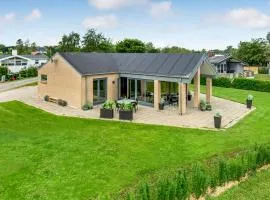 Holiday Home Kirkholm Strandby Kw Juelsminde X