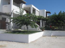 Eleana Studios，位于斯基罗斯岛的公寓式酒店