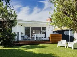 Ro-ana for 6, Gerringong