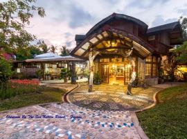 Oldwoods by the Sea Nature Resort Bani Pangasinan，位于Bani的酒店