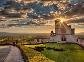 Assisi Francesco Home