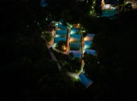 Mookanana Jungle Resort and Spa，位于哈桑的酒店