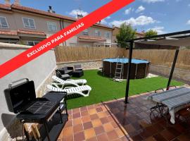 Chalet a 15 min de Segovia，位于Hontanares de Eresma的酒店