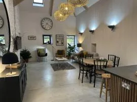 Beudy at Pentrecelyn - a gorgeous barn conversion with hot tub