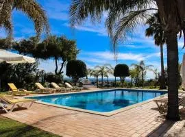 Elegant Villa in Loulé with Private Pool