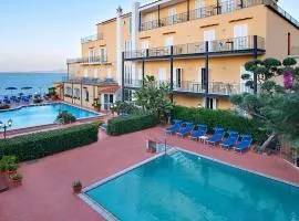 帕可奥罗拉泰尔梅酒店