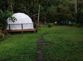 Glamping para experiencias únicas en pareja，位于San Carlos的酒店