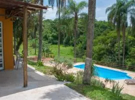 Lindo sítio com pesca, trilhas, piscina, barco e muita diversão