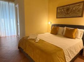 Palazzo Dogana Room&Suite，位于萨莱诺的酒店