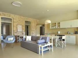Mary's luxury apartment Plytra 2