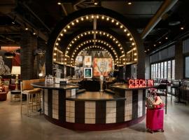 Moxy Allentown Downtown，位于艾伦镇的酒店
