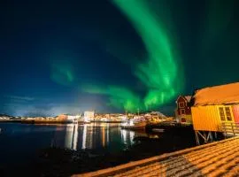 Kræmmervika Rorbuer - Rustic Cabins & Hostel in Lofoten