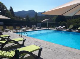 Logis Hôtel Le Céans，位于Orpierre的酒店