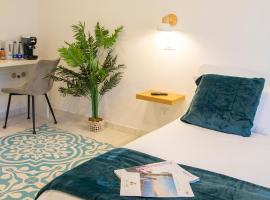 Via Roma Suites，位于伊斯基亚的酒店