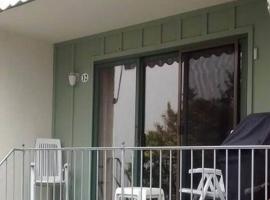 Ocean Side Home In Ship Bottom Beach Badges Pool Wifi 92468，位于希普博特姆的酒店