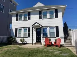 The Beacon Ocean City- 7 Bedrooms, Close to All!