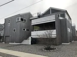 Heated Pool Beach Badges Roof Top Deck With Views Private Yard