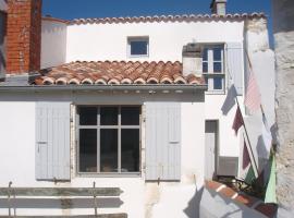 Charming house south Oléron with bikes，位于勒沙托多莱龙的酒店