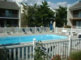 Stunning 2 Bedroom Condo In Ship Bottom 14015