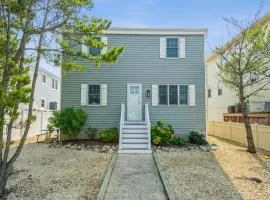 Beach Badges Wifi Washerdryer Private Yard 14020