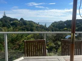 Palm Breeze Getaway-Waiheke Island Resort Premium Villa，位于Waiheke Island的公寓