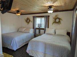 Squaw Valley Motel Room 8，位于斯阔谷的酒店