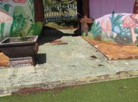 Mushroom Villa Best homestay，位于Kampong Alor Gajah的酒店