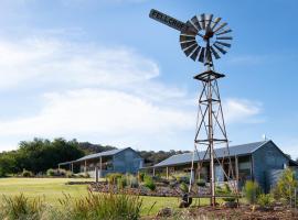 Fellcroft Farmstay，位于Cobaw的酒店