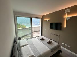 Luxury Lake View Apartment - Lake Como - Cernobbio，位于切尔诺比奥的酒店