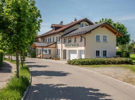 Pension Demmel, Bed & Breakfast，位于布鲁克米赫尔的酒店
