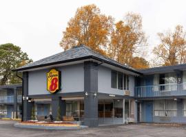 黑山速8酒店，位于黑山的酒店
