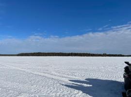 Sandsjö stugan，位于Sorsele的酒店