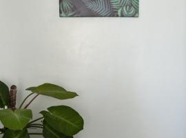 La Maria Traveller's Inn，位于Camparang的酒店