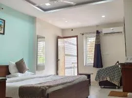 Sugamya Corner Guesthouse