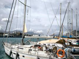 Gloria Sailing，位于巴勒莫的船屋