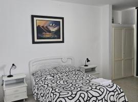 Manta Beach Inn & Suites