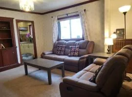 Tranquil House In Cambridge