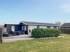 Nice Home In Karrebæksminde With Wifi