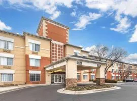 华盛顿特区亚历山卓艾森豪威尔大道美国长住酒店