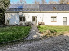 Awesome Home In Hucqueliers With Wifi