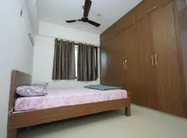 Newly Built Spacious and luxurious 4BHK apartment in Tirupati with Fully Functional Kitchen, Wifi, and Ample space for car Parking