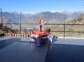 hotel trehans，位于Sarāhan的酒店