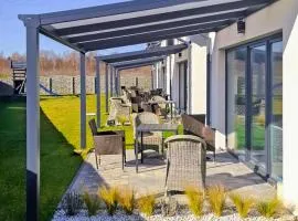 3 Bedroom Amazing Home In Wodnica