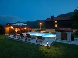 Stunning Home In Gospic