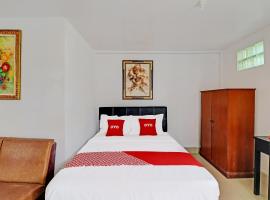 SUPER OYO 1356 Gusti Residence，位于Dalung的酒店