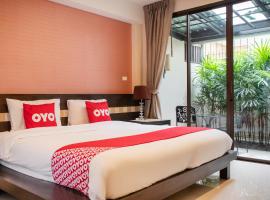 OYO 358 Rattana Residence Thalang，位于他朗的酒店